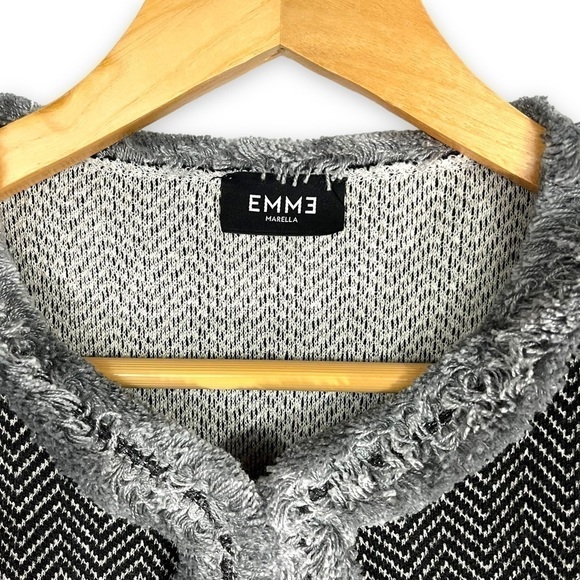 Emme Marella Herringbone Tweed Cropped Jacket w/ Fringe Trim, Black/Grey, Size M - Picture 5 of 11